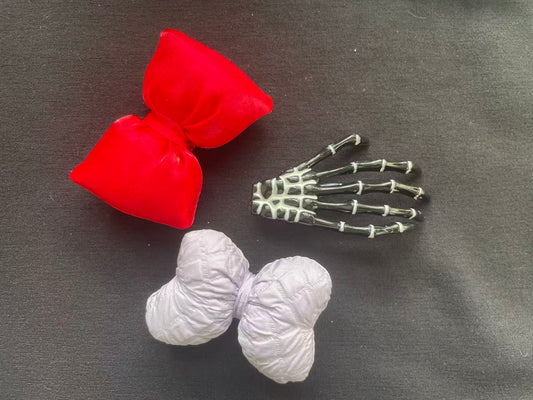 Hair Clips (Three Pieces)